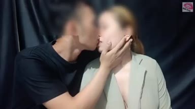 Ngentot Memek Istri Simpanan